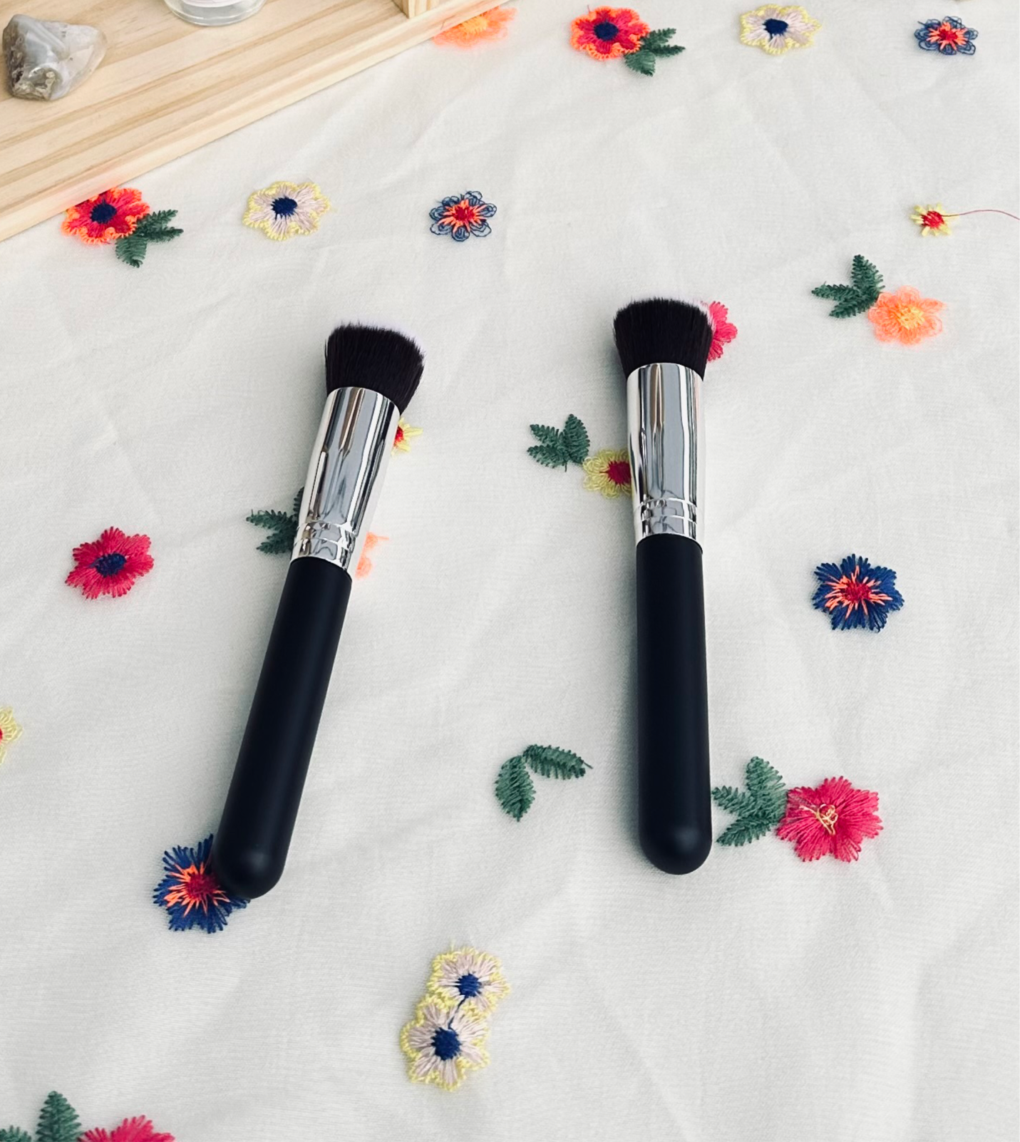 Dry Shampoo Brush